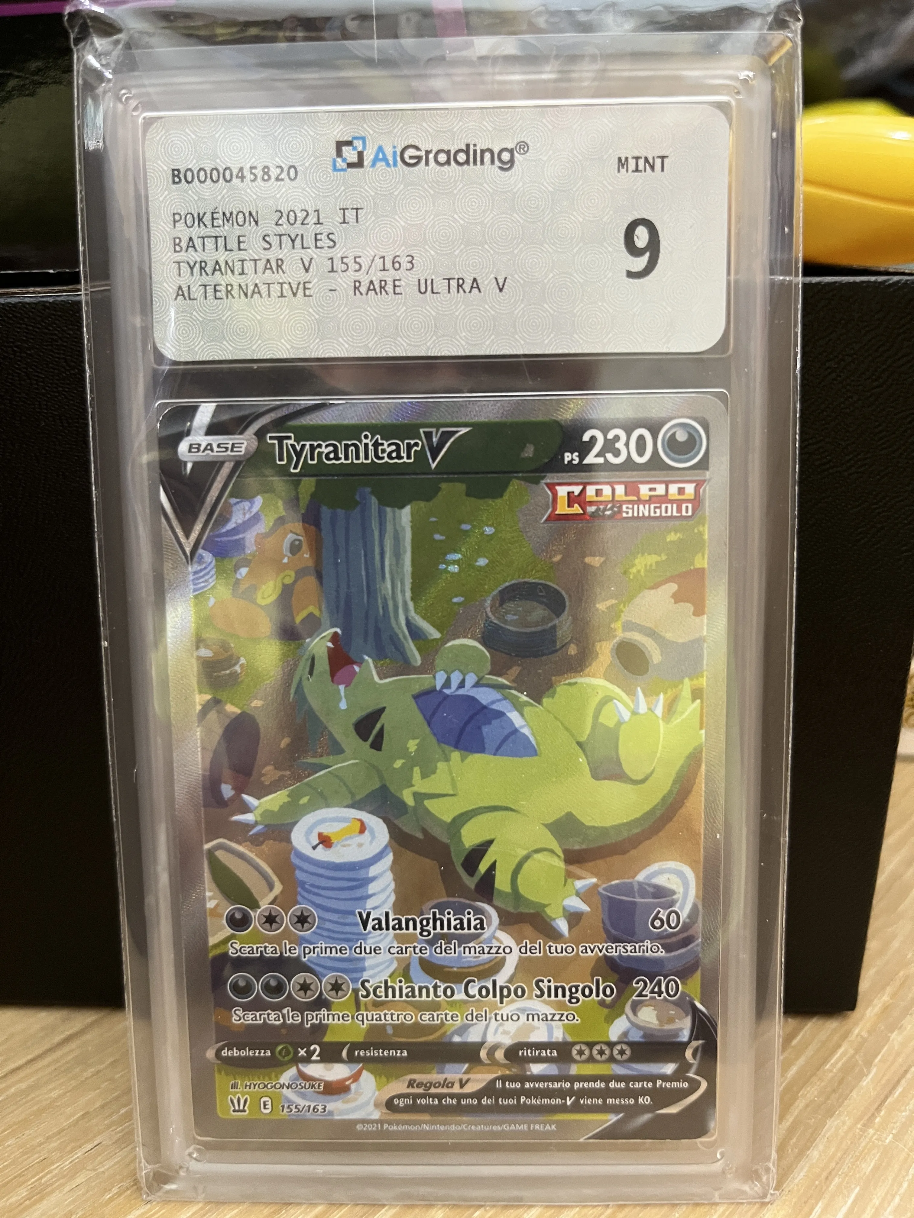 Tyranitar VMAX